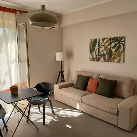 Apartment La Via Dei Compositori Trappitello