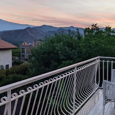 La Via Dei Compositori Appartement *